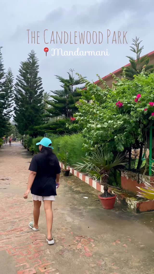 If you are looking for the perfect getaway from Kolkata, @thecandlewoodpark will always be our number one suggestion.
And no, this is not a sponsored post.
As someone who started out as a travel blogger 11yrs ago, and as someone who has collaborated with innumerable hotels and resorts, this is one resort we don’t mind going back to every once in a while as paying customers .

I think we have stayed at all of their rooms except for the 4 bedroom ones at this point.
While their main building gives a goa vibe opening to the sea beach, their new foresta building has rooms as luxurious as it can get.
They are actually almost always fully booked out so there has also been instances when we actually took leaves from school and work to avail their rooms at weekends.

#mandarmani #mandarmanidiaries♥️✌️ #travelbloggerindia #travelindia #travelindiagram